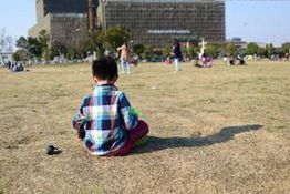 孩子怎么会得自闭症